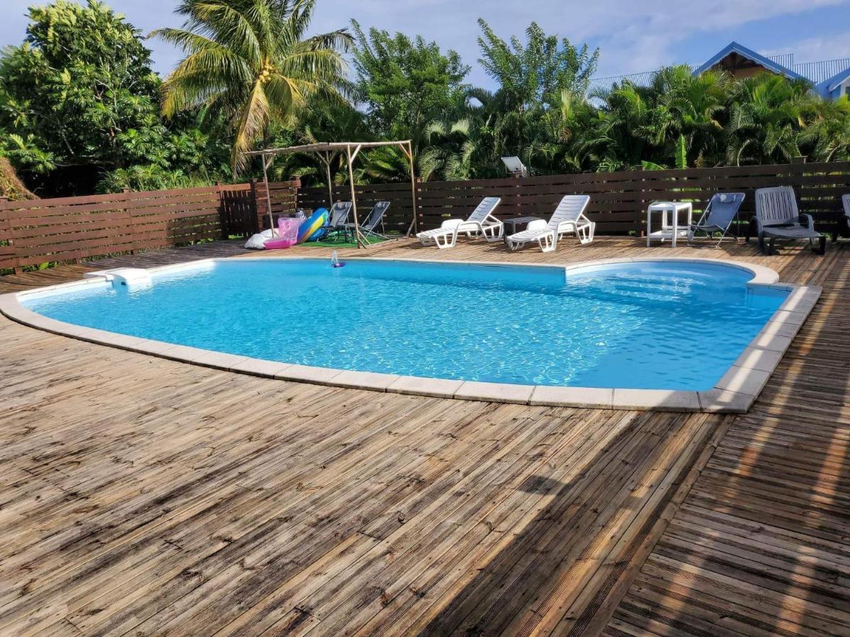 Bel Appartement T2 Avec Vue Sur Palmier Et Mer Sainte-Rose Extérieur photo